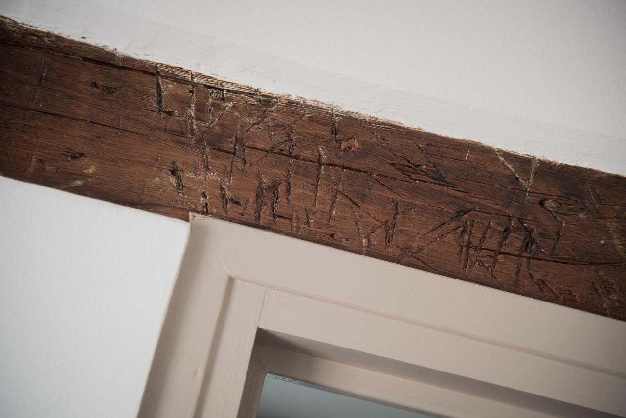 Les Secrets De Sainte Eulalie - Premiere Conciergerie Apartment มงต์เปอลิเยร์ ภายนอก รูปภาพ