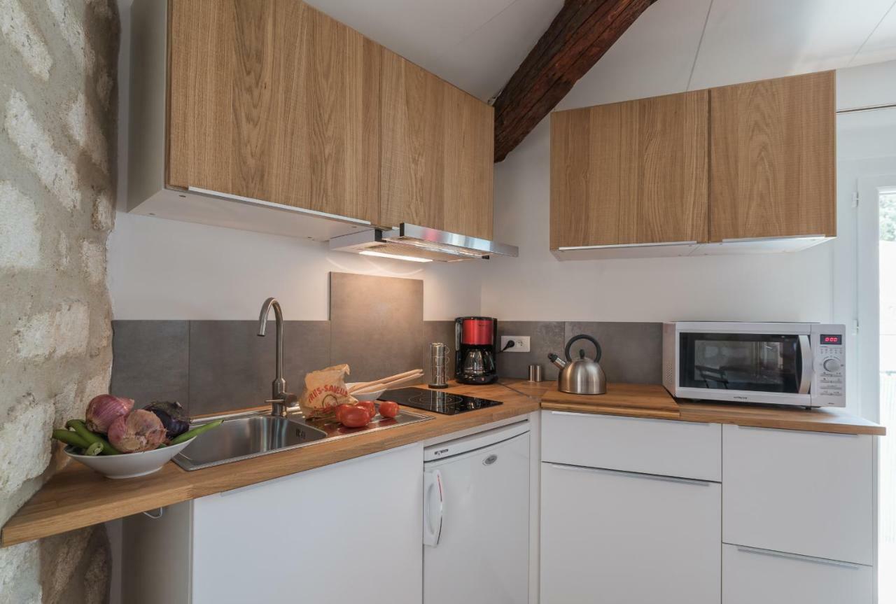 Les Secrets De Sainte Eulalie - Premiere Conciergerie Apartment มงต์เปอลิเยร์ ภายนอก รูปภาพ